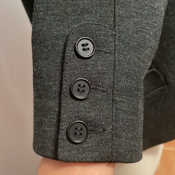 Barney’s grey knit blazer size 6 - Picture 4 of 6